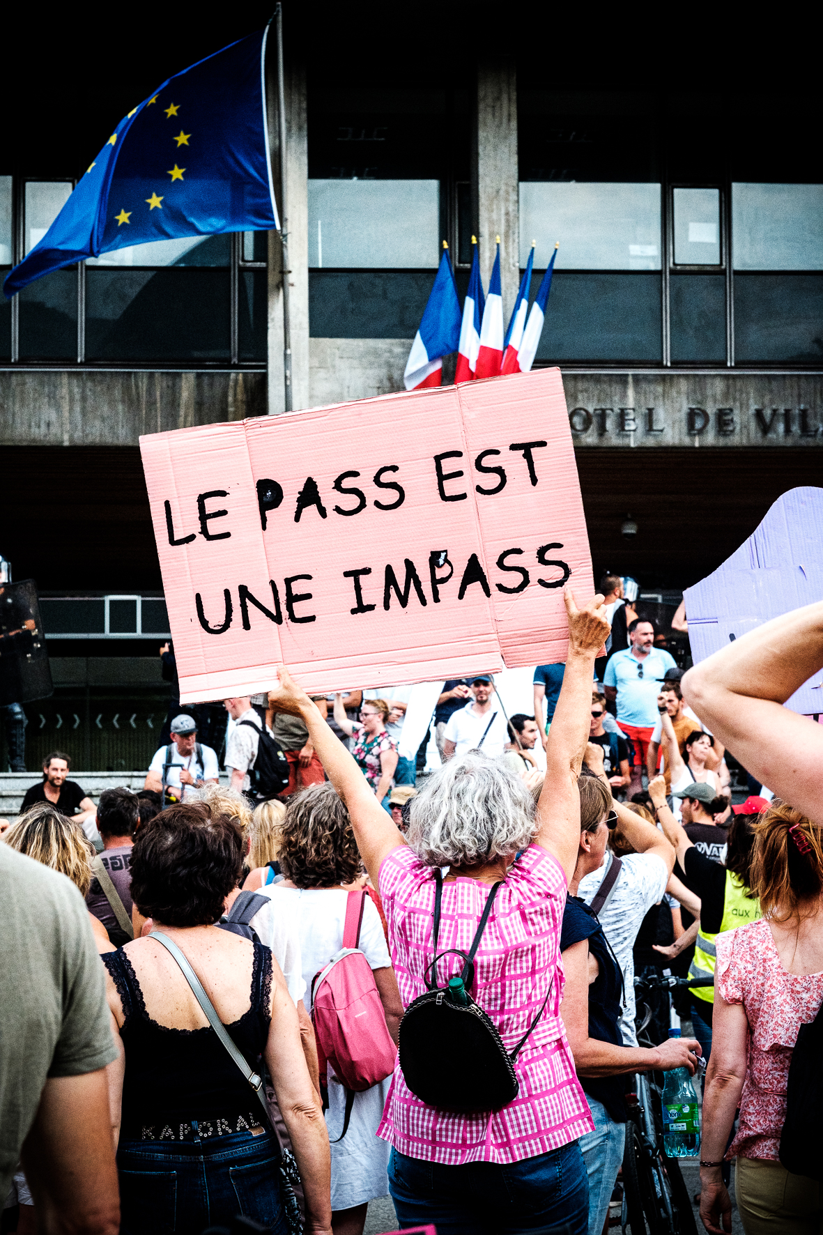 Samedi 24 juillet 2021, Grenoble, manifestation anti pass sanitaire