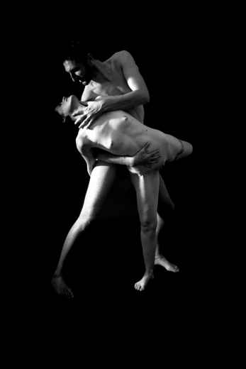 Expression exprime-toi noir et blanc portrait nu